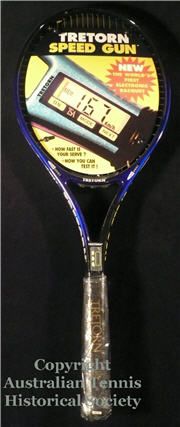 copy of racquets_full_os_tretornsgun.jpg